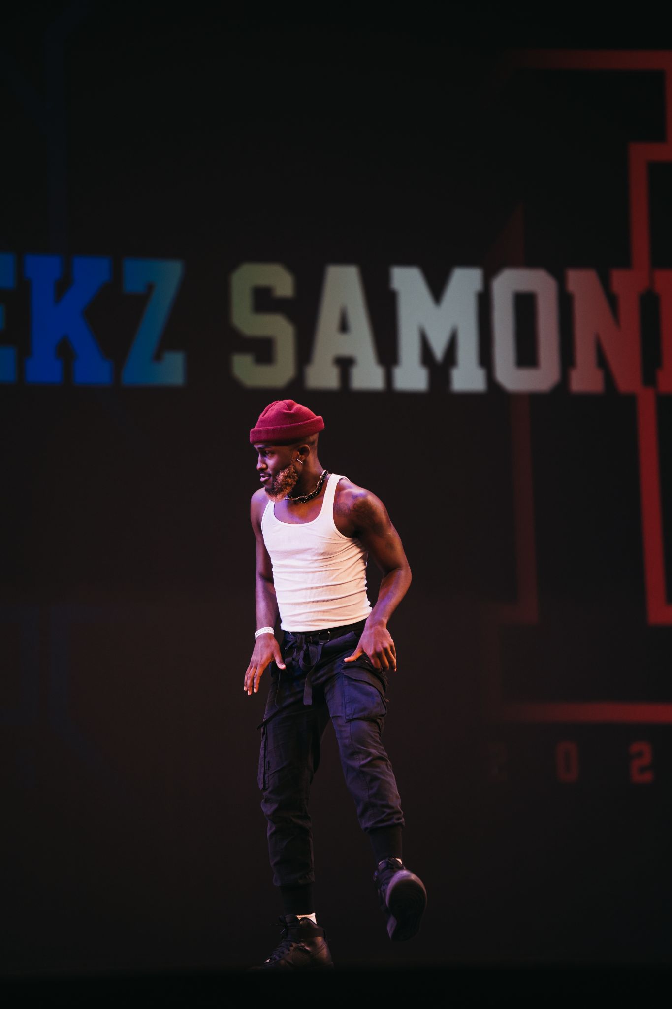 Kv100975 51429462119 o