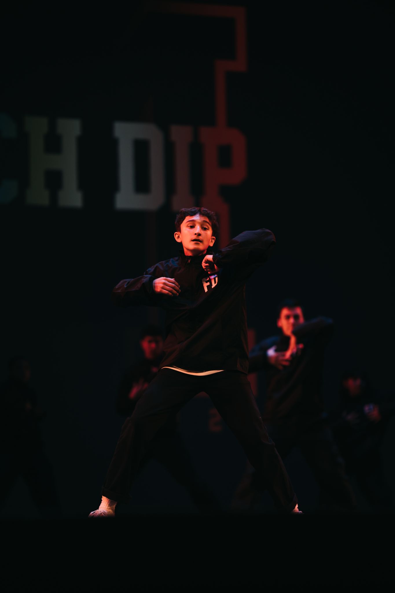 Kv100334 51428930803 o