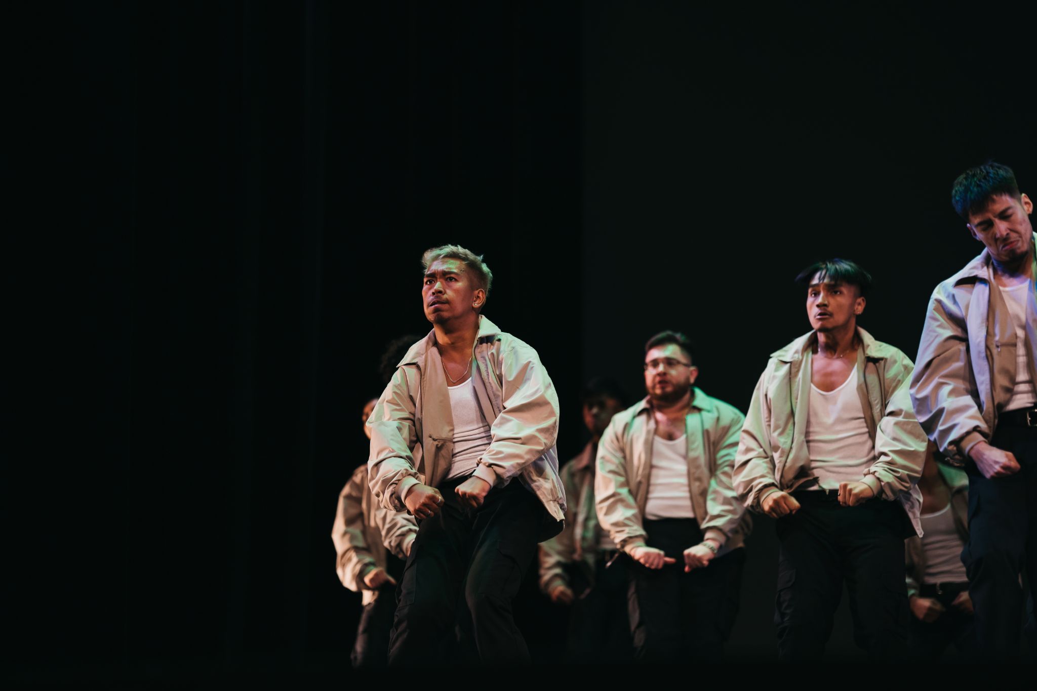 Kv100690 51427946347 o