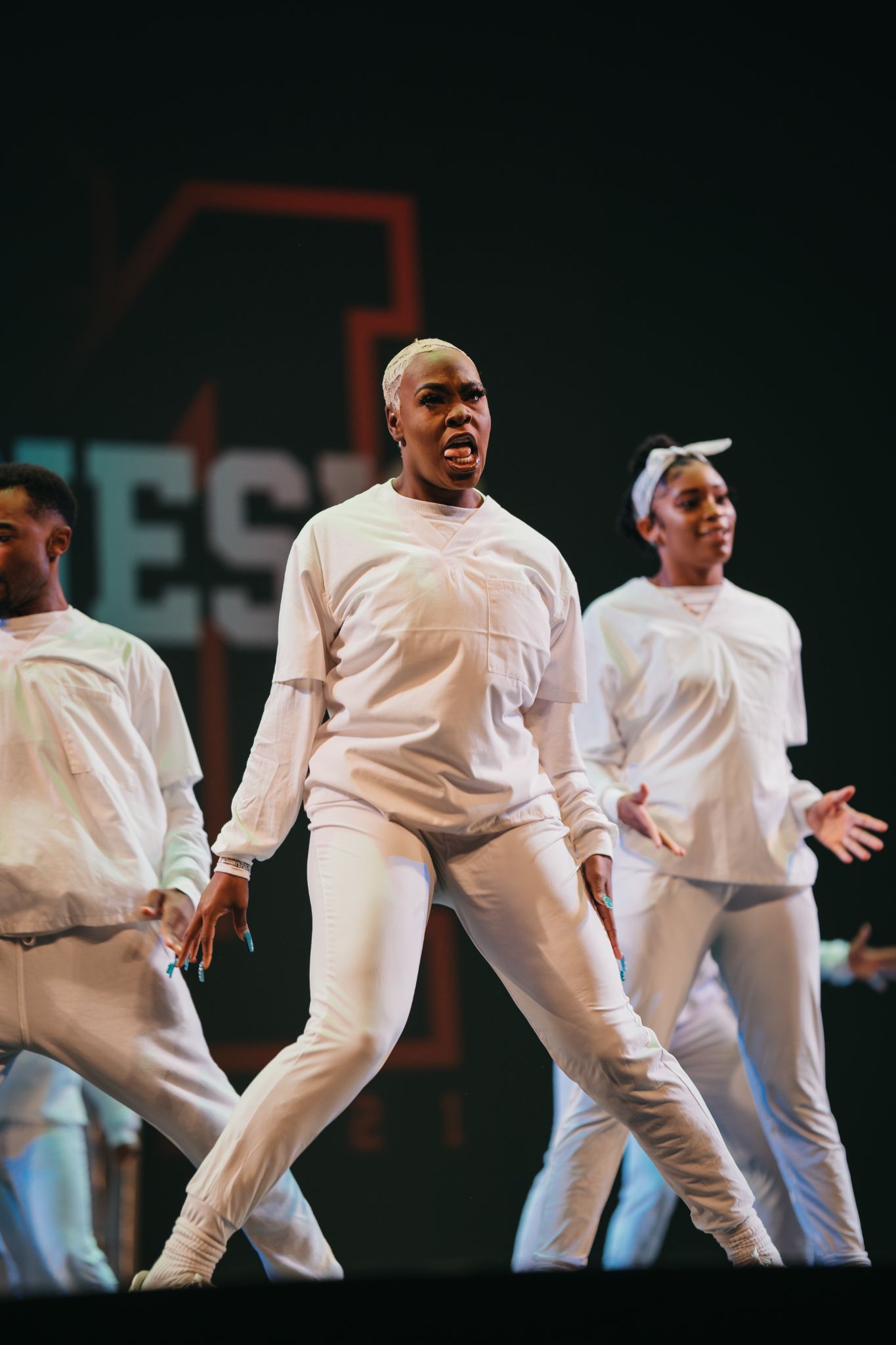 Kv100109 51428679271 o